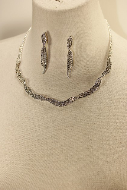 Twist rhinestone necklace set