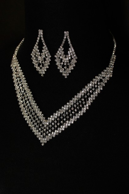 Botique necklace set