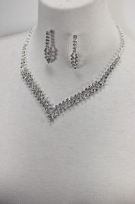 Vnet rhinestone necklace set with bracelet
