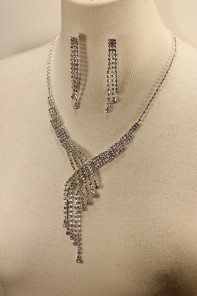 Cross rhinestone necklace set