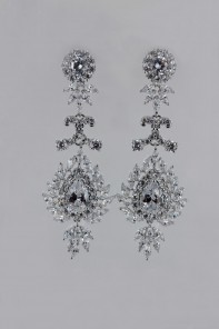 Victorian style cz earring 