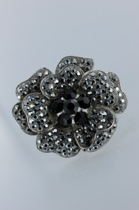 Beautiful flower brooche jewelry for wedding 
